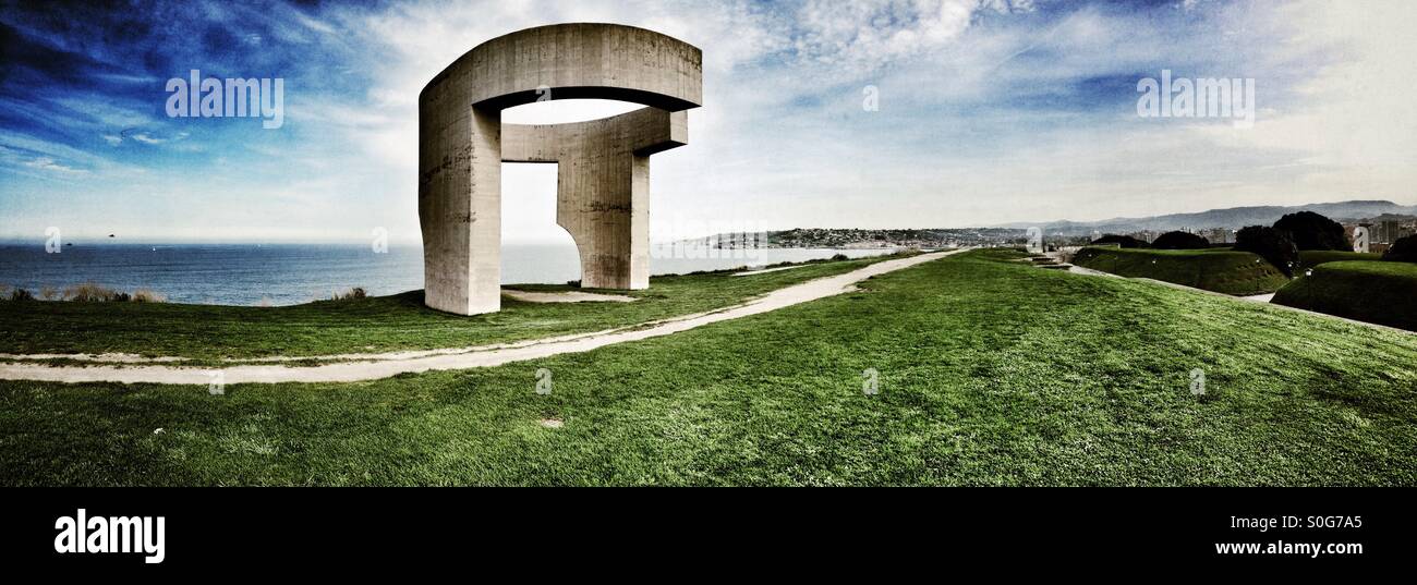 Vue panoramique de l'éloge de l'horizon de Gijon, Asturies - Espagne Banque D'Images