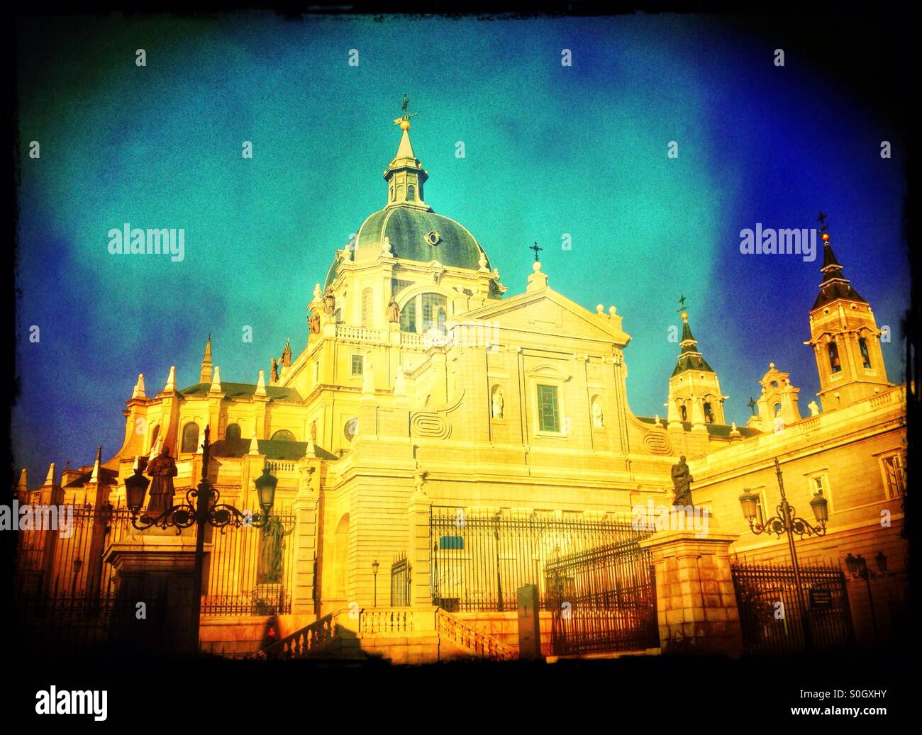 Cathédrale de Madrid, Espagne - Catedral de la Almudena Banque D'Images