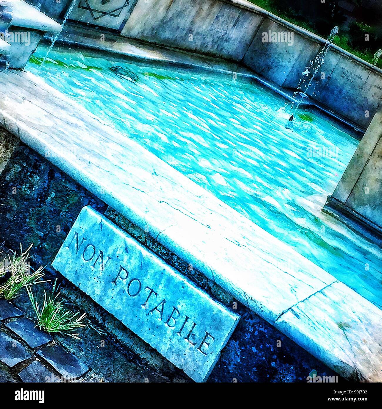 Pas buvable - Image de stock capturée avec un smartphone