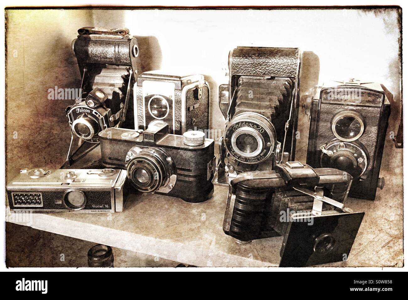 Ancien appareil photo collection Banque D'Images