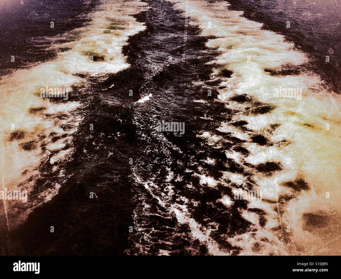 Sillage du bateau Banque D'Images