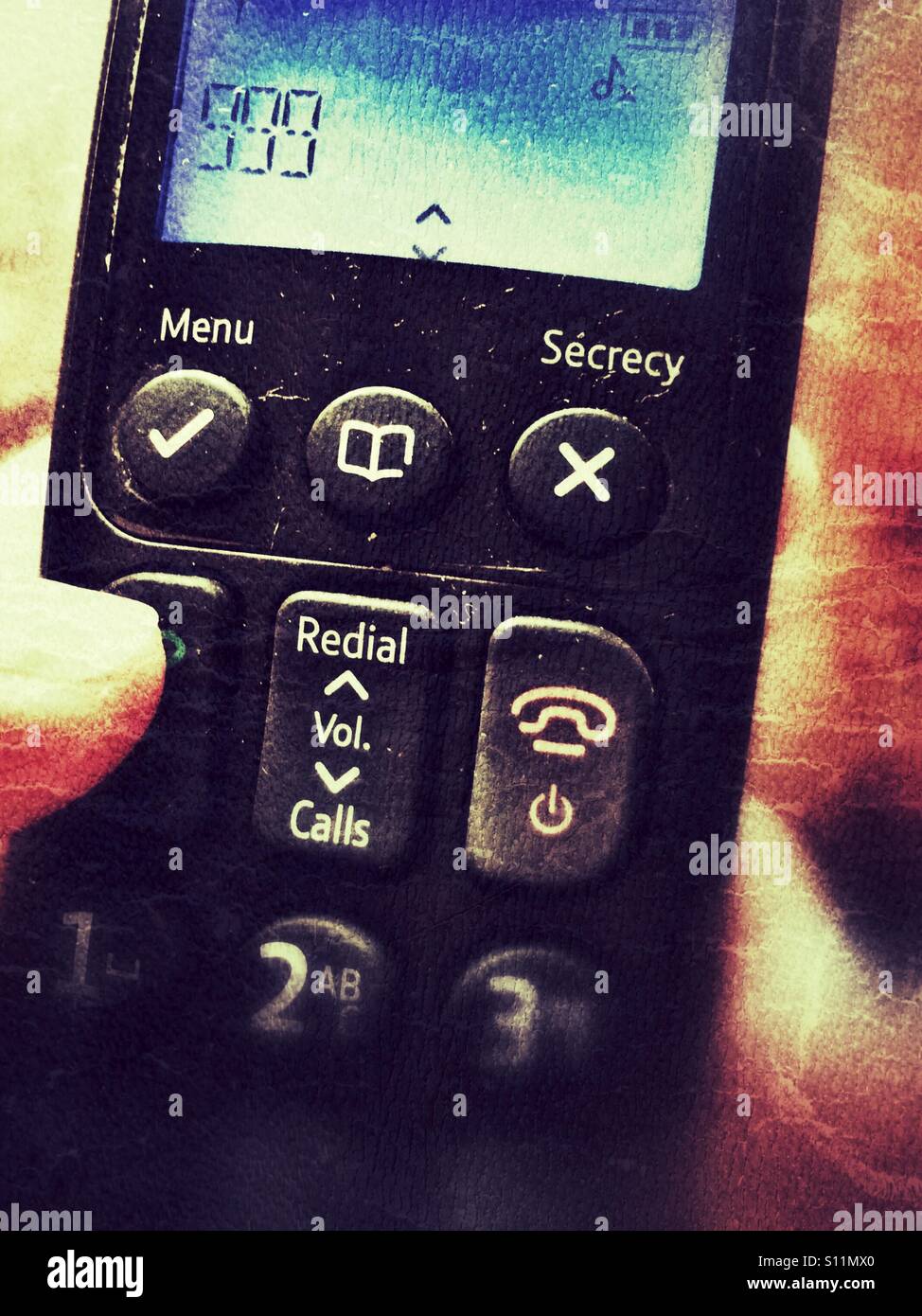 Composant le numéro d'urgence 999 sans fil à partir d'un téléphone fixe. L'Angleterre. Banque D'Images