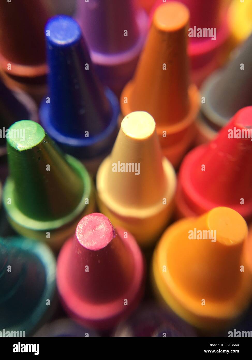 Close up de nouveaux crayons Banque D'Images