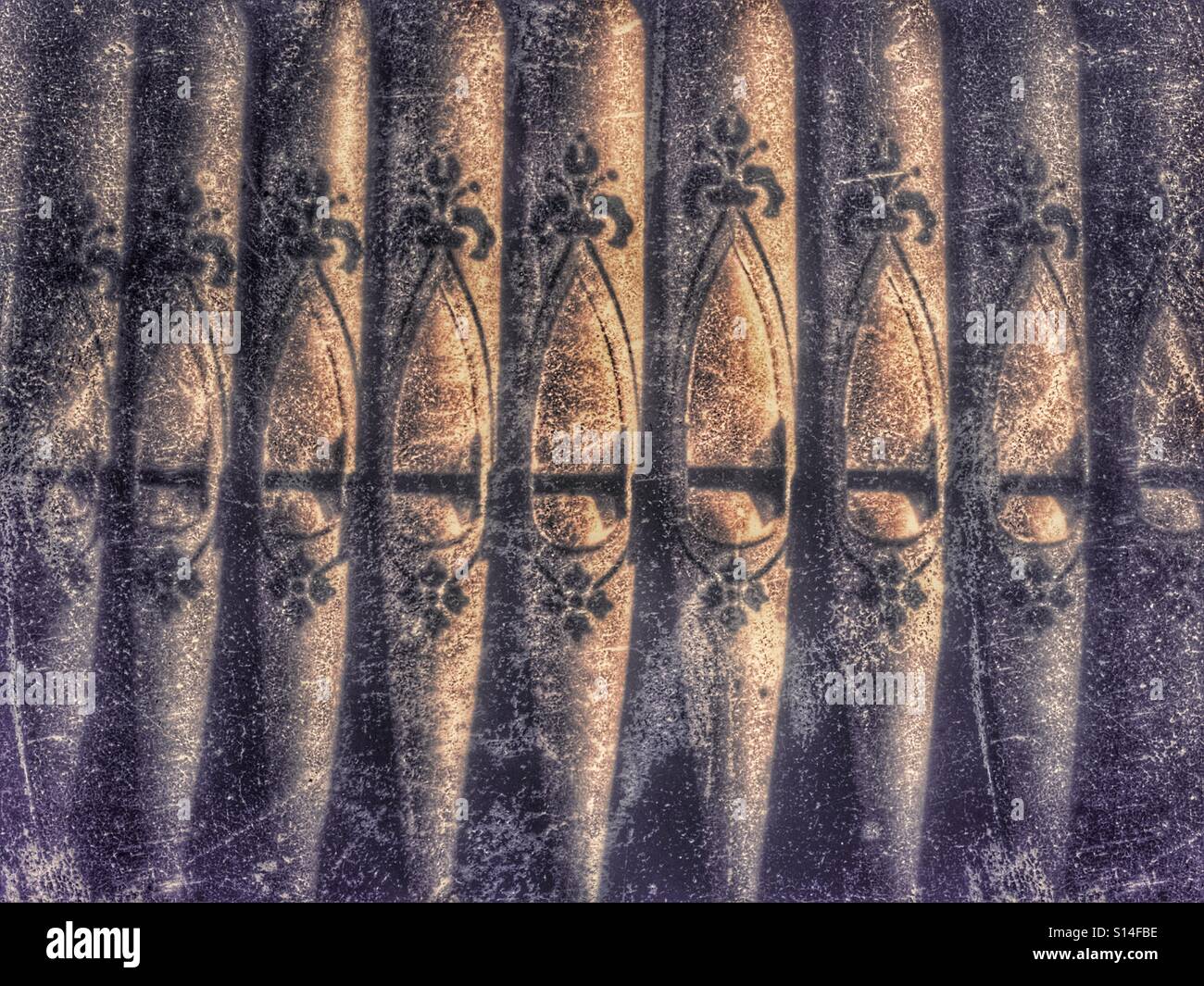 Orgue de l'église, à proximité des tuyaux d'orgue - Image de stock capturée avec un smartphone