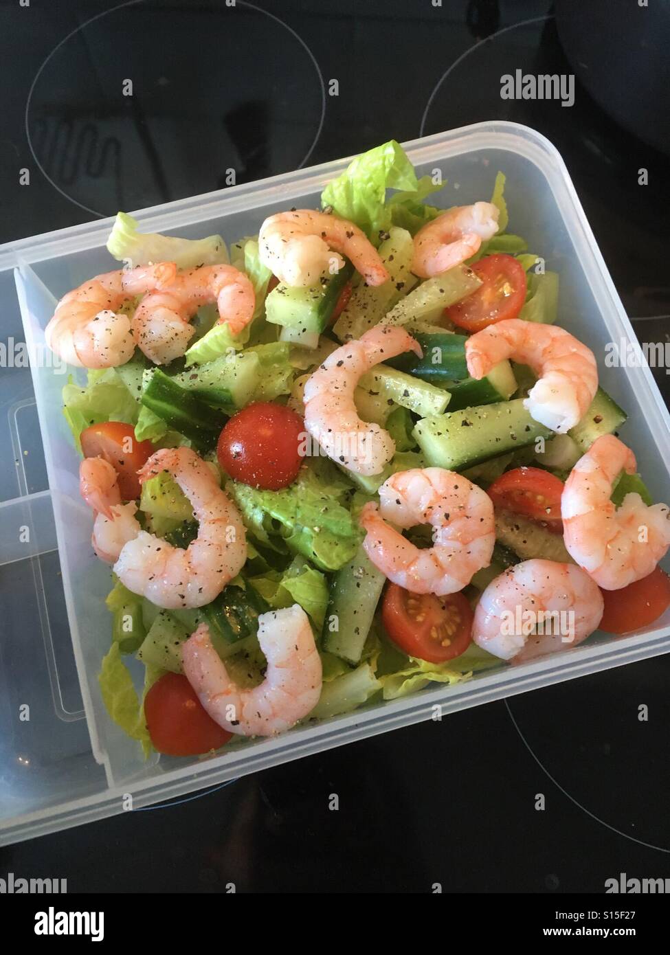 Salade de crevettes pour le déjeuner Banque D'Images