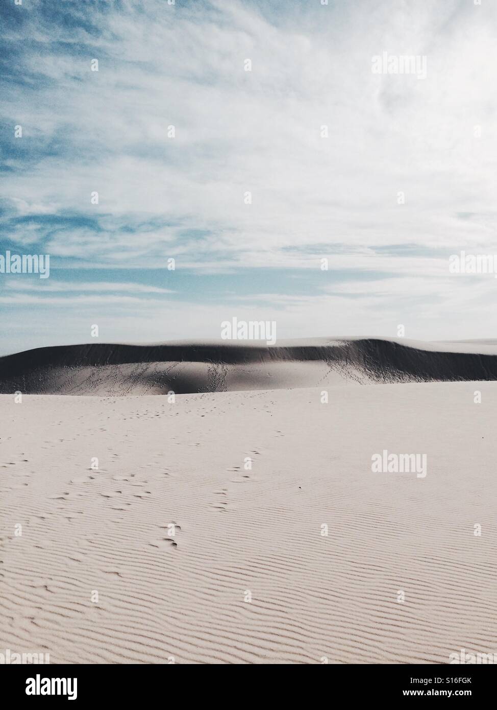 Dunes de sable dans le milieu de nulle part Banque D'Images