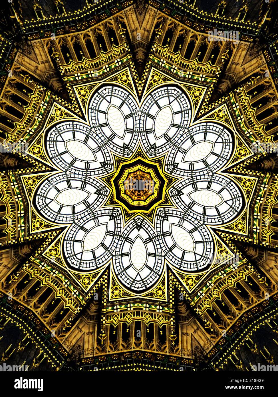 Une image kaléidoscopique dans des tons jaune Banque D'Images