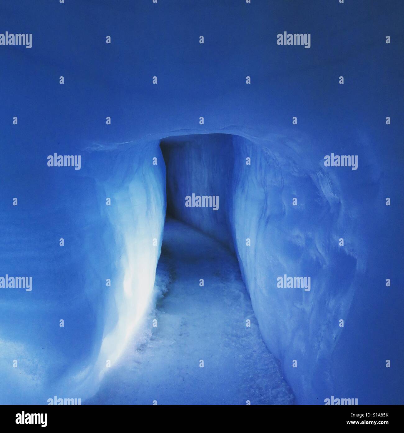 Tunnel de glace Banque D'Images
