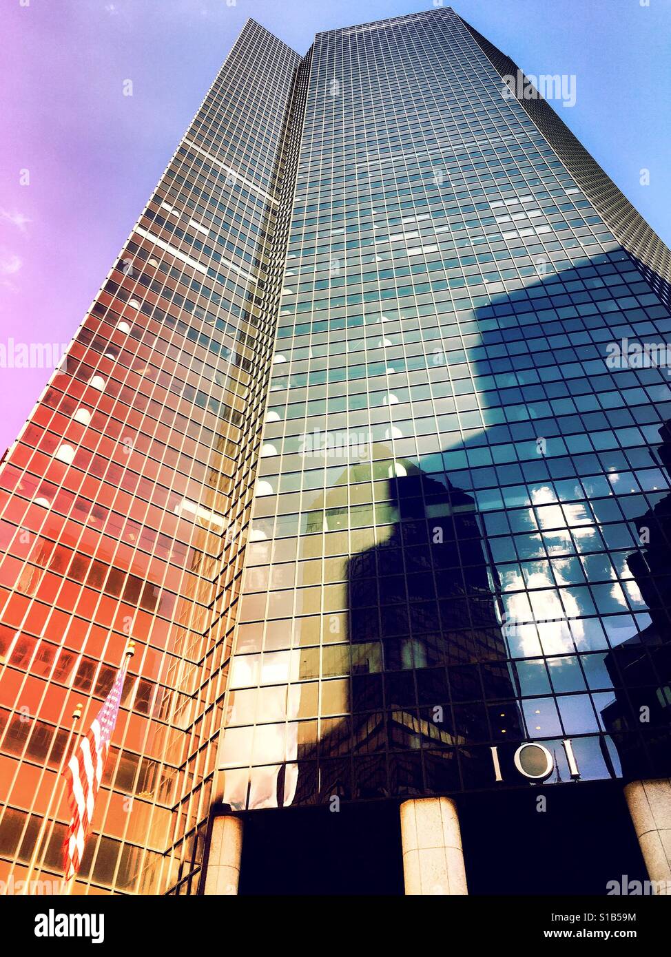 Le bâtiment Kalikow, 101 Park Ave., NEW YORK, USA - Image de stock capturée avec un smartphone