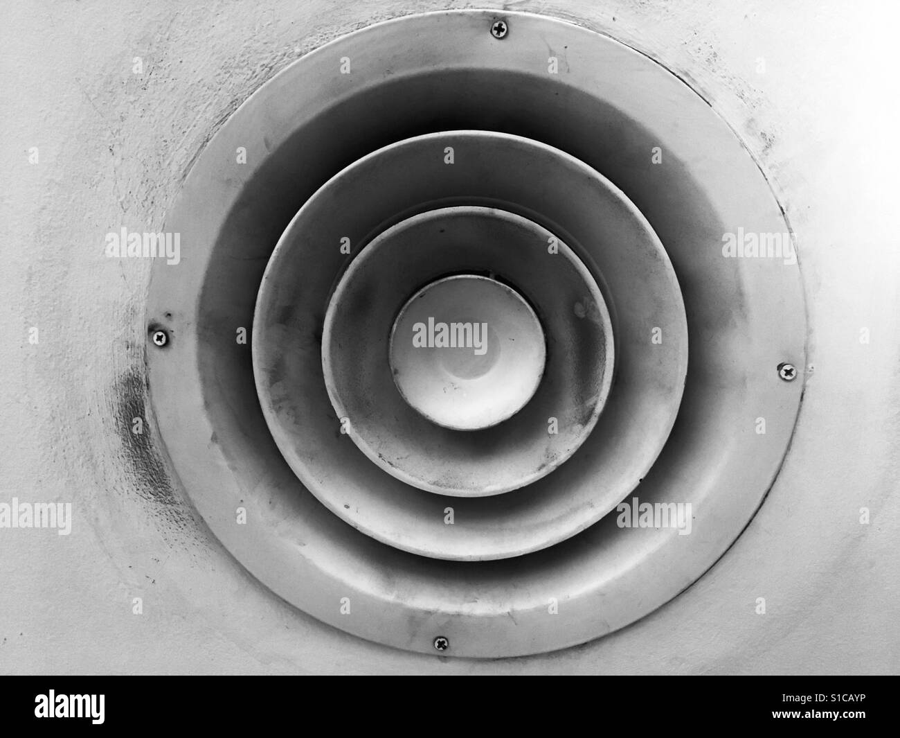 Ventilation de plafond - Image de stock capturée avec un smartphone