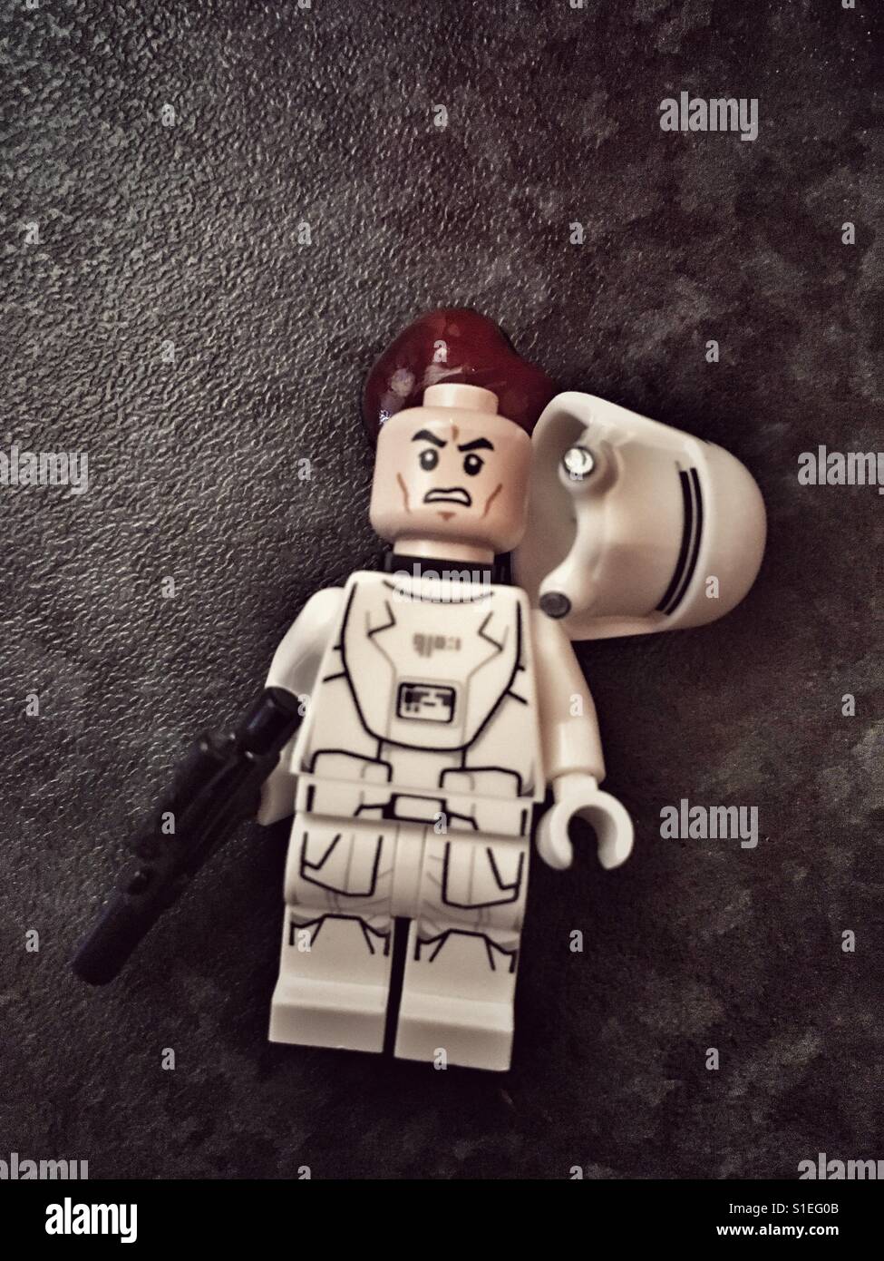 Lego blessés Première commande Snowtrooper mini figure Banque D'Images
