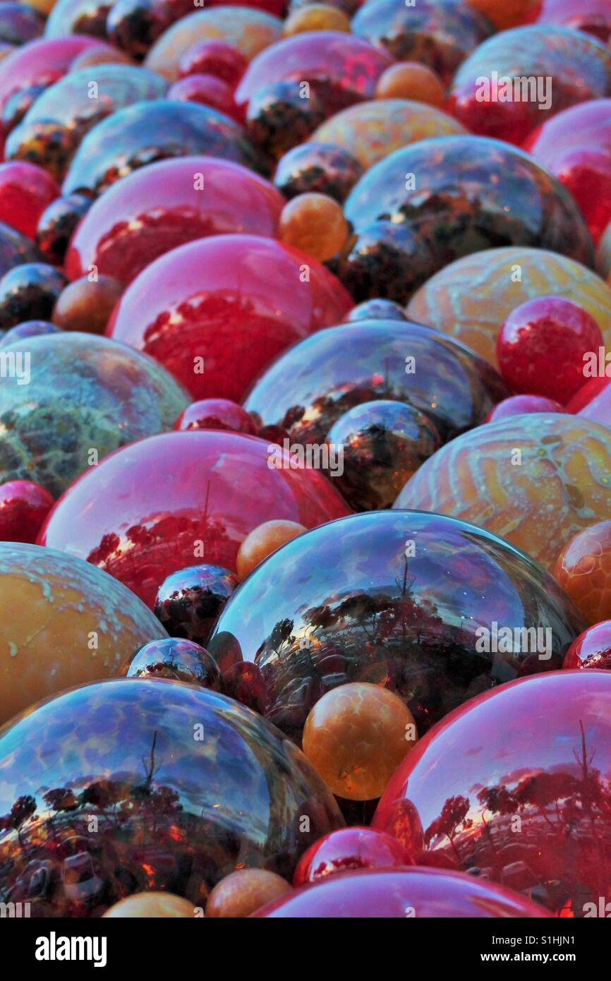 FAIRY TAIL & GLITZER FEE Lot De 25 Grosses Boules Verre 27 Mm – Noir Et Blanc Multicolore Pour Décoration Et Loisirs Créatifs