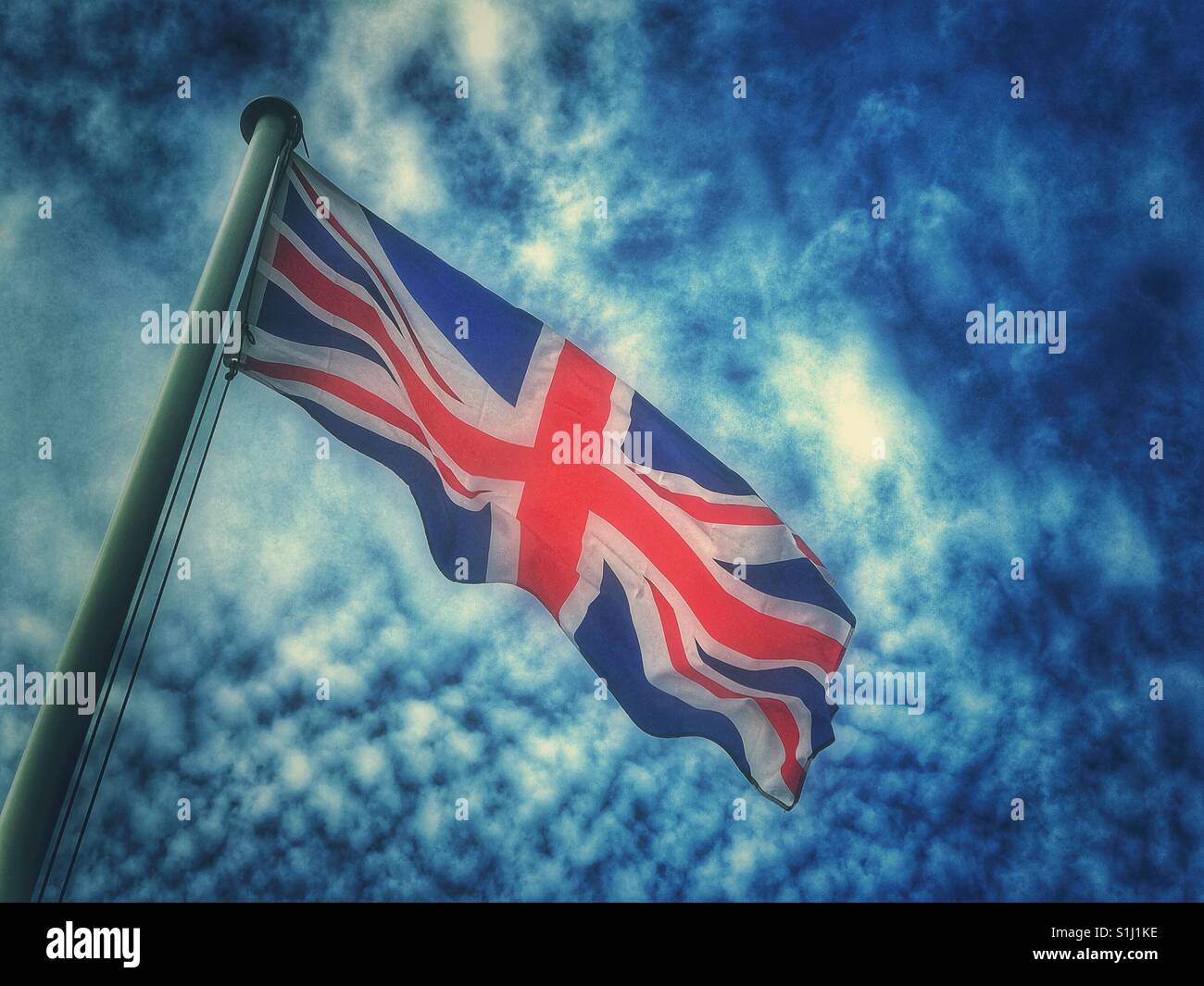 Un effet rétro droit de l'Union Jack Flag - le pavillon du Royaume-Uni. Crédits photos - © COLIN HOSKINS. - Image de stock capturée avec un smartphone