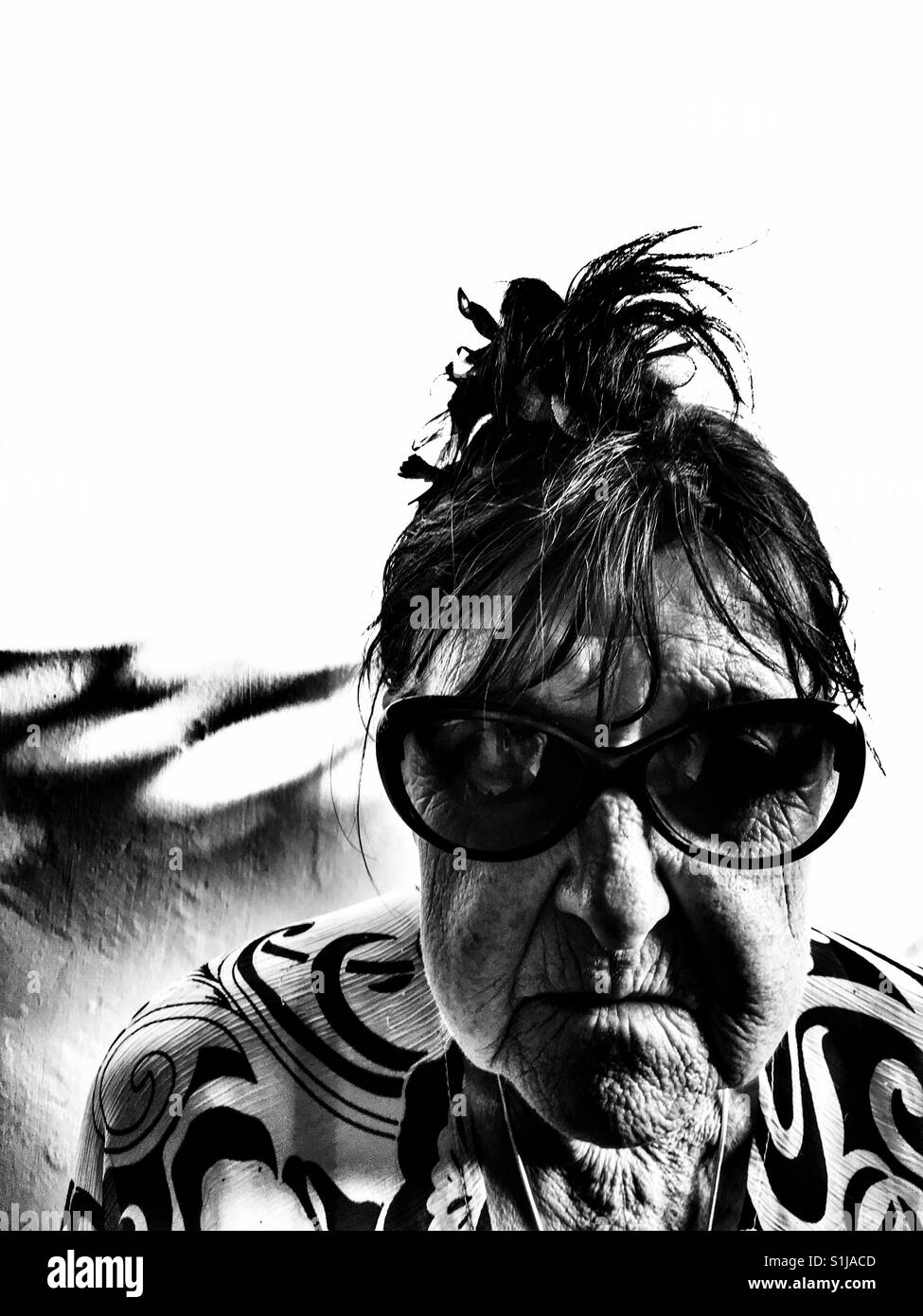 Femme âgée - Image de stock capturée avec un smartphone