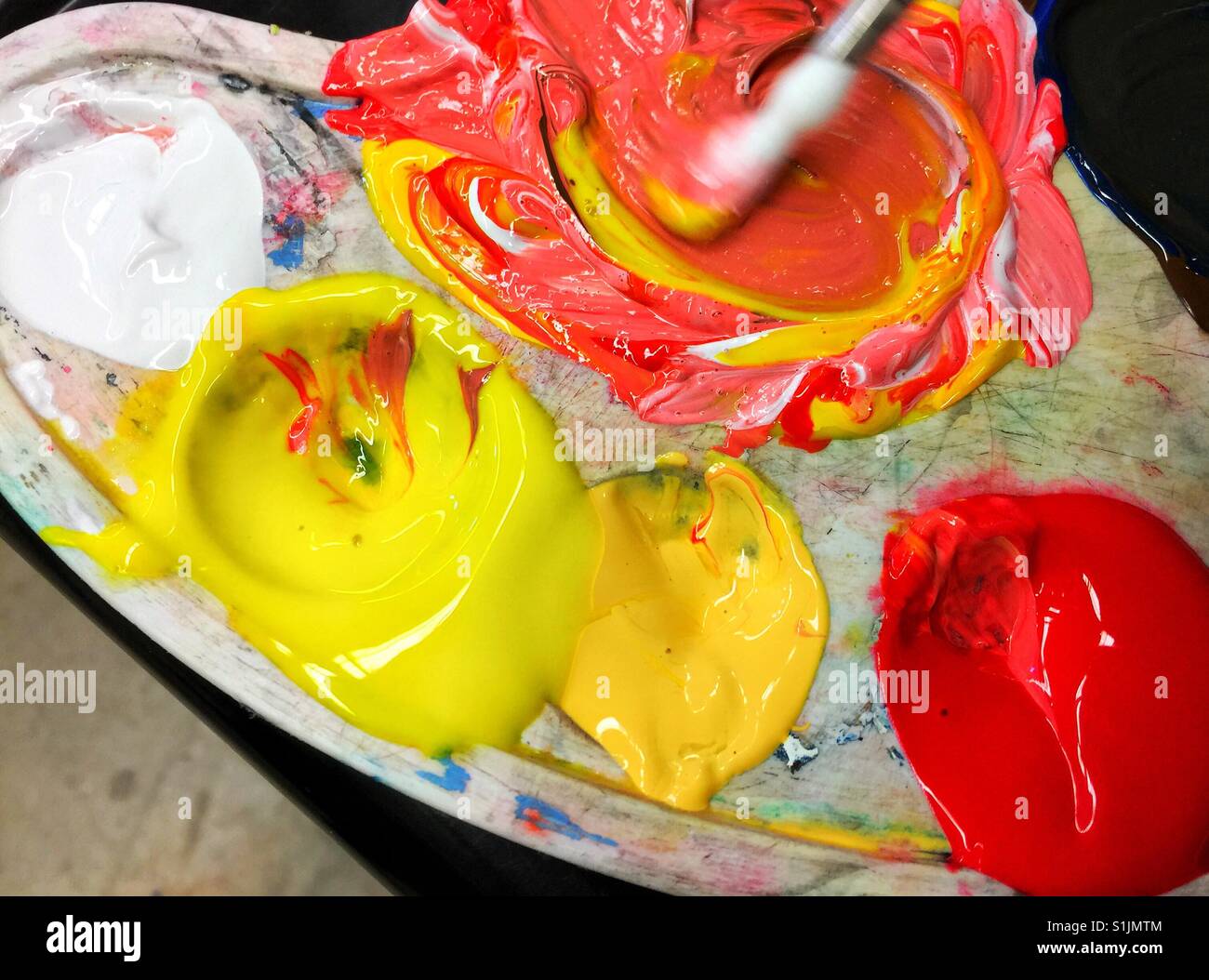 Palette à mélanger les couleurs 17cm