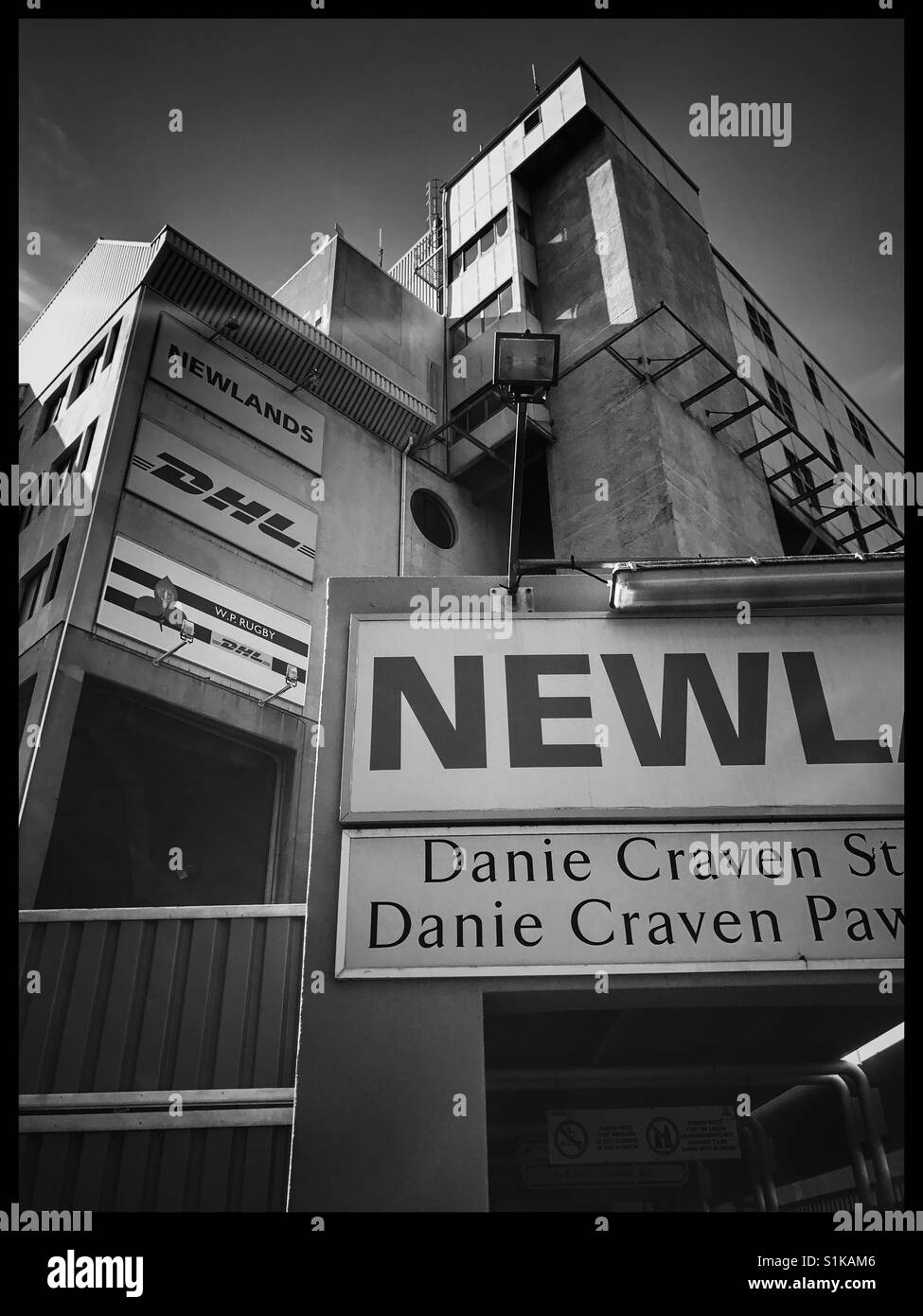 Danie Craven Suites privées, le Stade de Rugby de Newlands, Le Cap, Afrique du Sud. - Image de stock capturée avec un smartphone Danie Craven Suites privées, le Stade de Rugby de Newlands, Le Cap, Afrique du Sud. - Image de stock capturée avec un smartphone