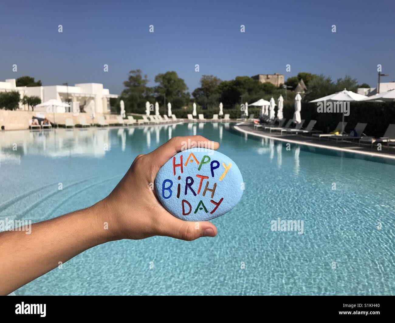 Joyeux Anniversaire Stone Photo Stock Alamy Joyeux Anniversaire Stone Photo Stock Alamy