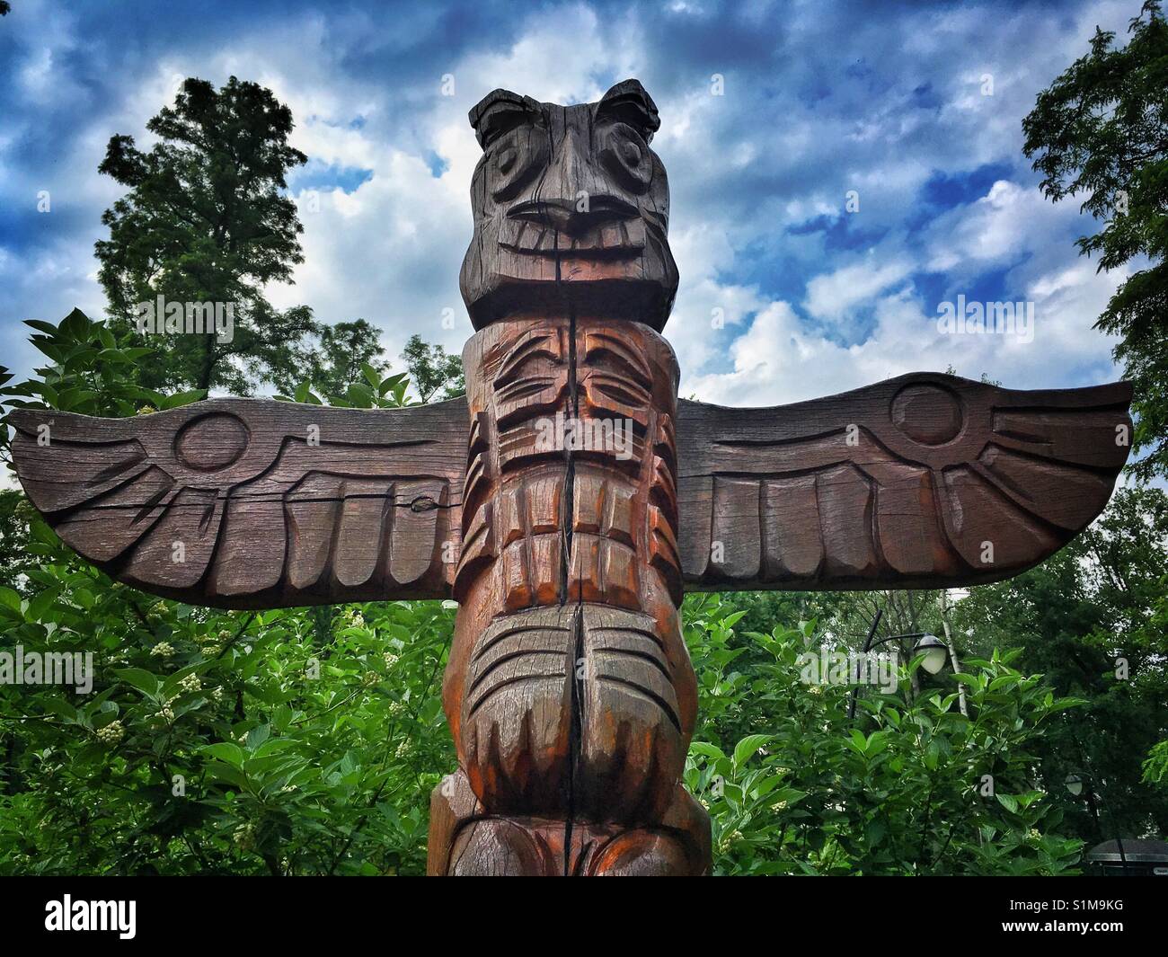 Sculpture en bois Totem indien, En bois