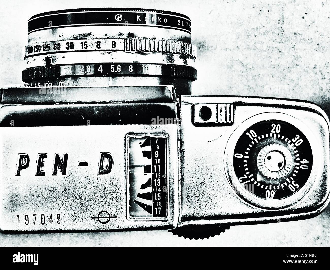 RARE!'68] APPAREIL PHOTO à film demi-cadre Olympus Pen EES-2
