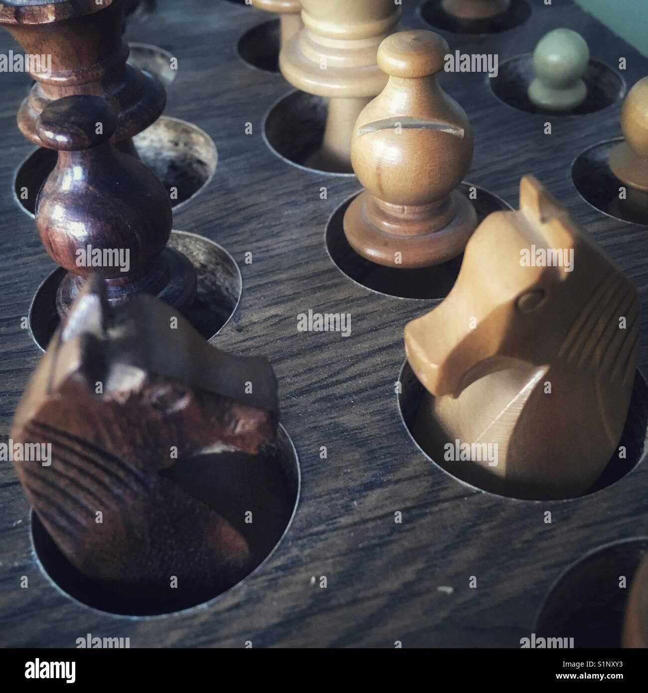Pièces des échecs inactif - Image de stock capturée avec un smartphone