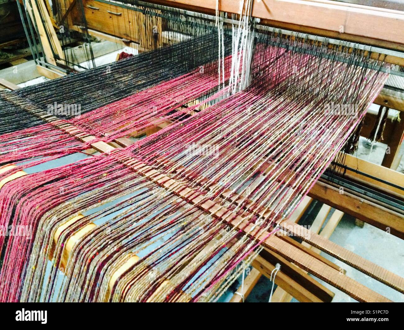 Vieux métier à tisser traditionnel tweed - Image de stock capturée avec un smartphone