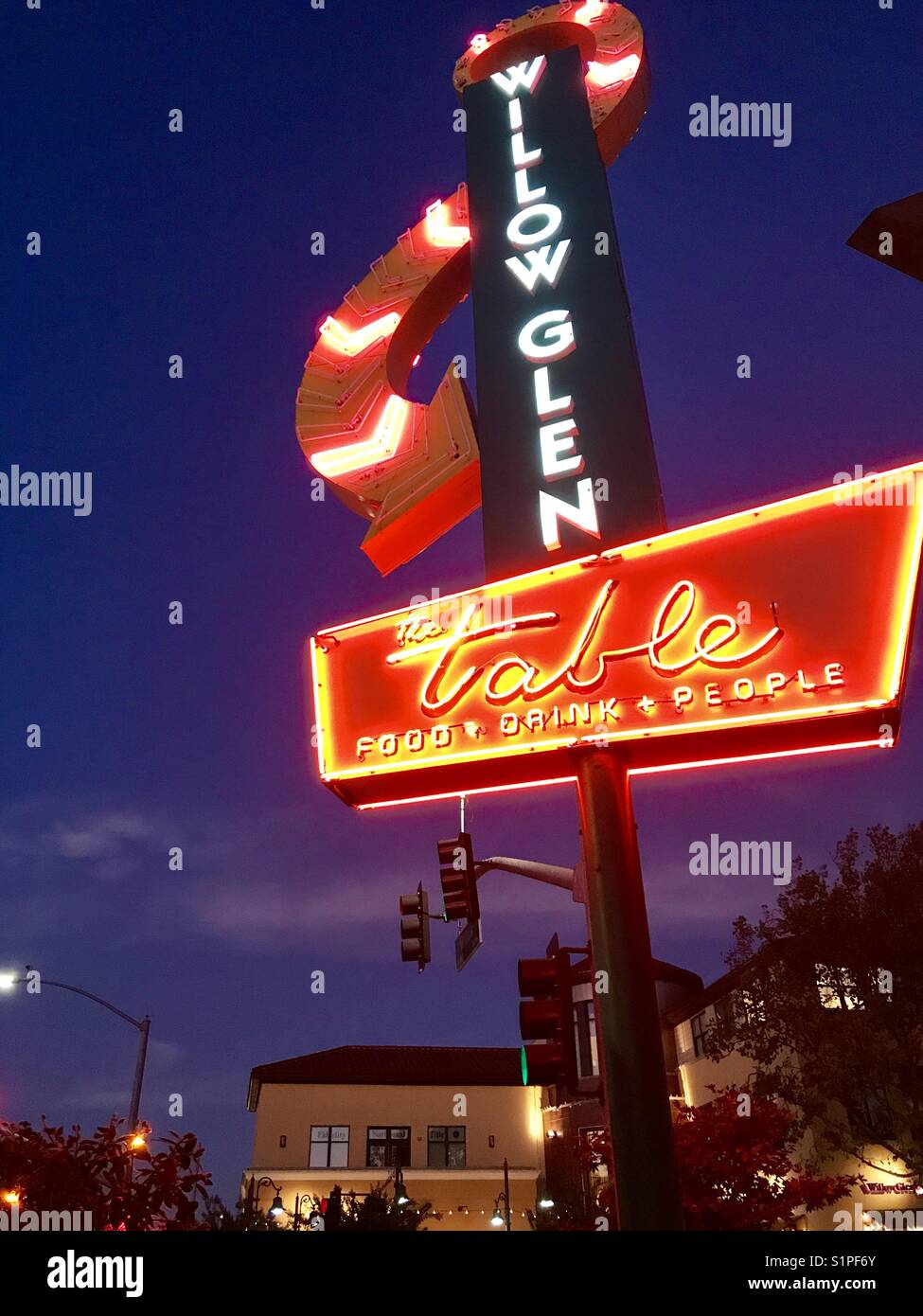 Le centre-ville de Willow Glen - Image de stock capturée avec un smartphone