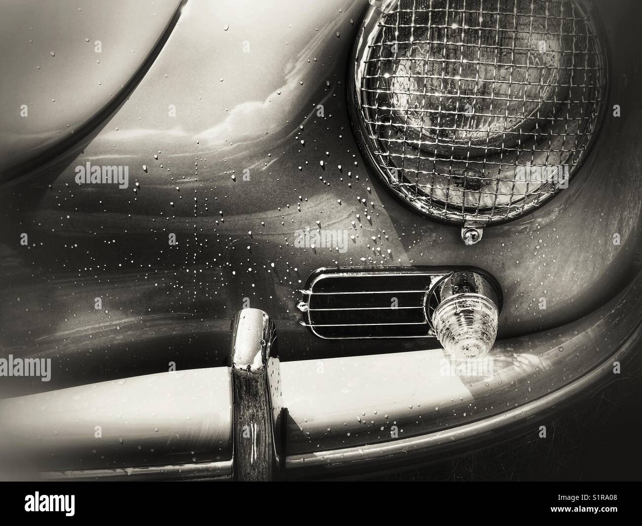 Projecteur Porsche Vintage en noir et blanc Banque D'Images