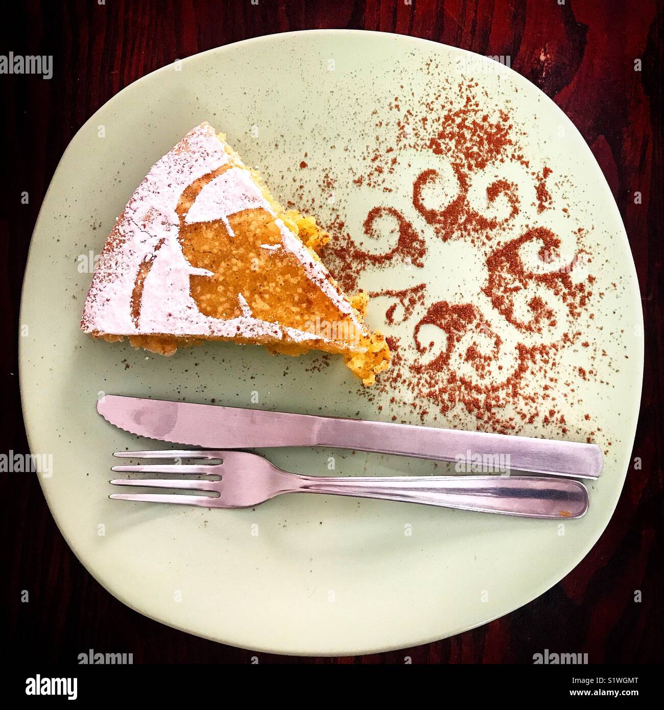 Un Tarta De Santiago Saint Jacques Gateau Decore De La Croix De Saint James Dans Le Ccmo Coffee Shop A Queretaro Mexique Photo Stock Alamy