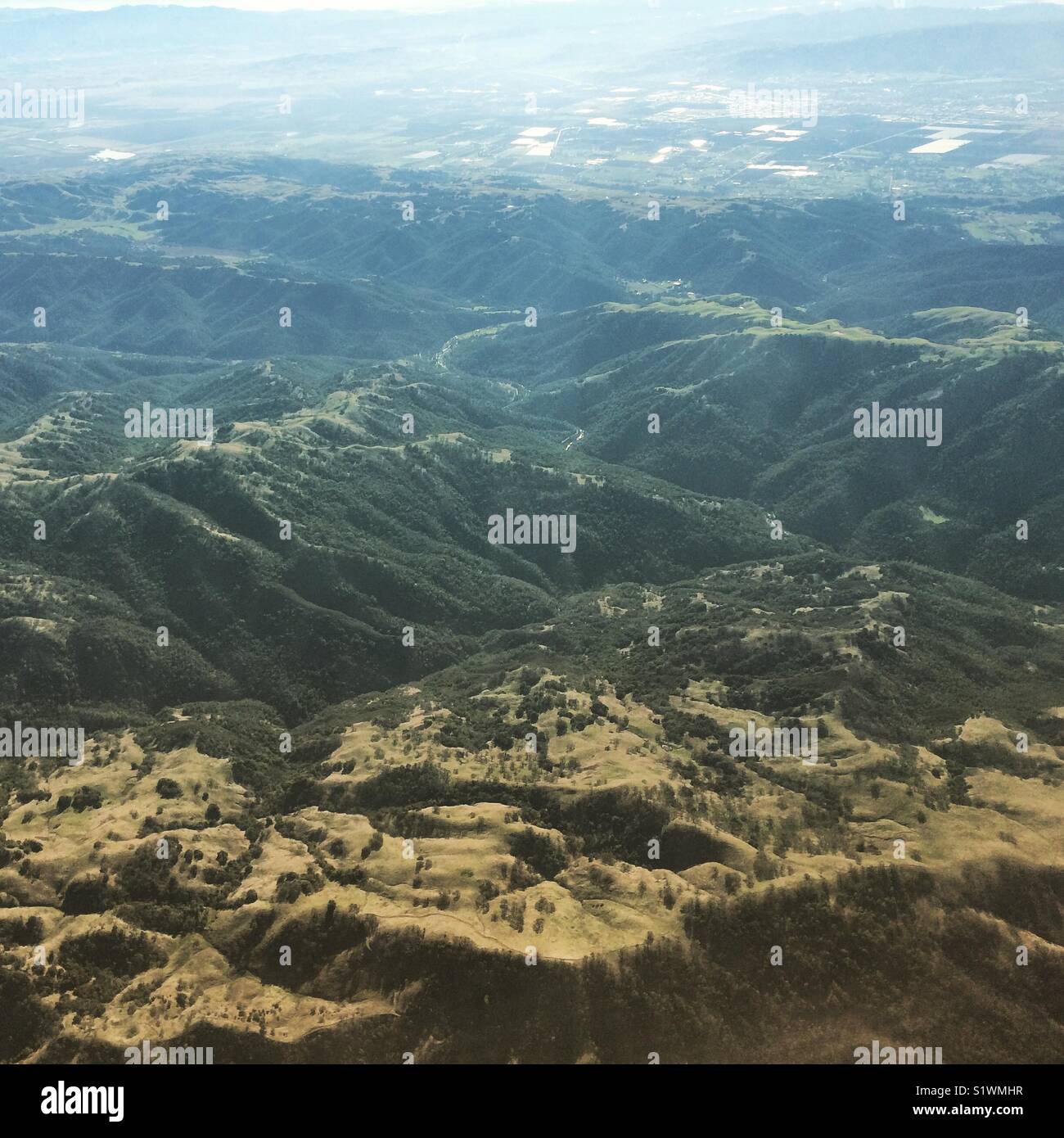 Vue aérienne de montagnes du nord de la Californie Banque D'Images