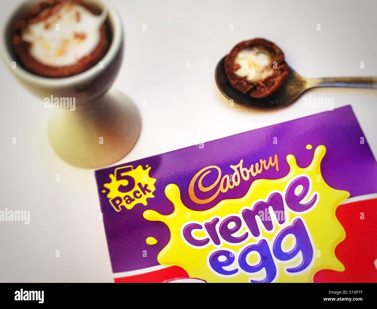 Cadbury creme egg Banque D'Images