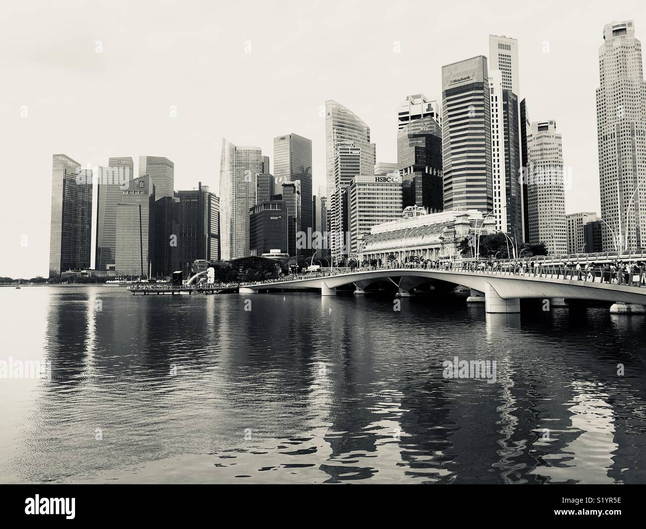 Skyline de Singapour à Marina Bay - Image de stock capturée avec un smartphone