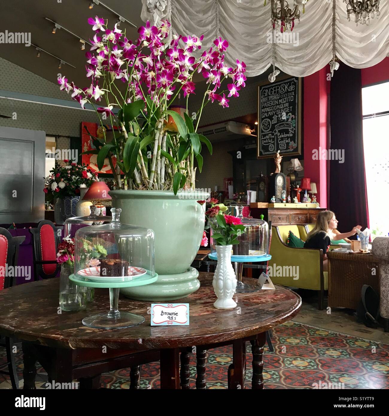 Café au gingembre, Chiang mai, Thaïlande - Image de stock capturée avec un smartphone