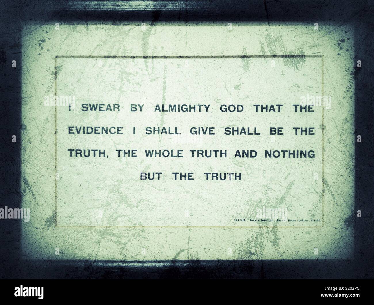 Serment juridique connexion devenir cadre. Je jure par Dieu que les preuves que je donne est la vérité, toute la vérité et rien que la vérité Banque D'Images