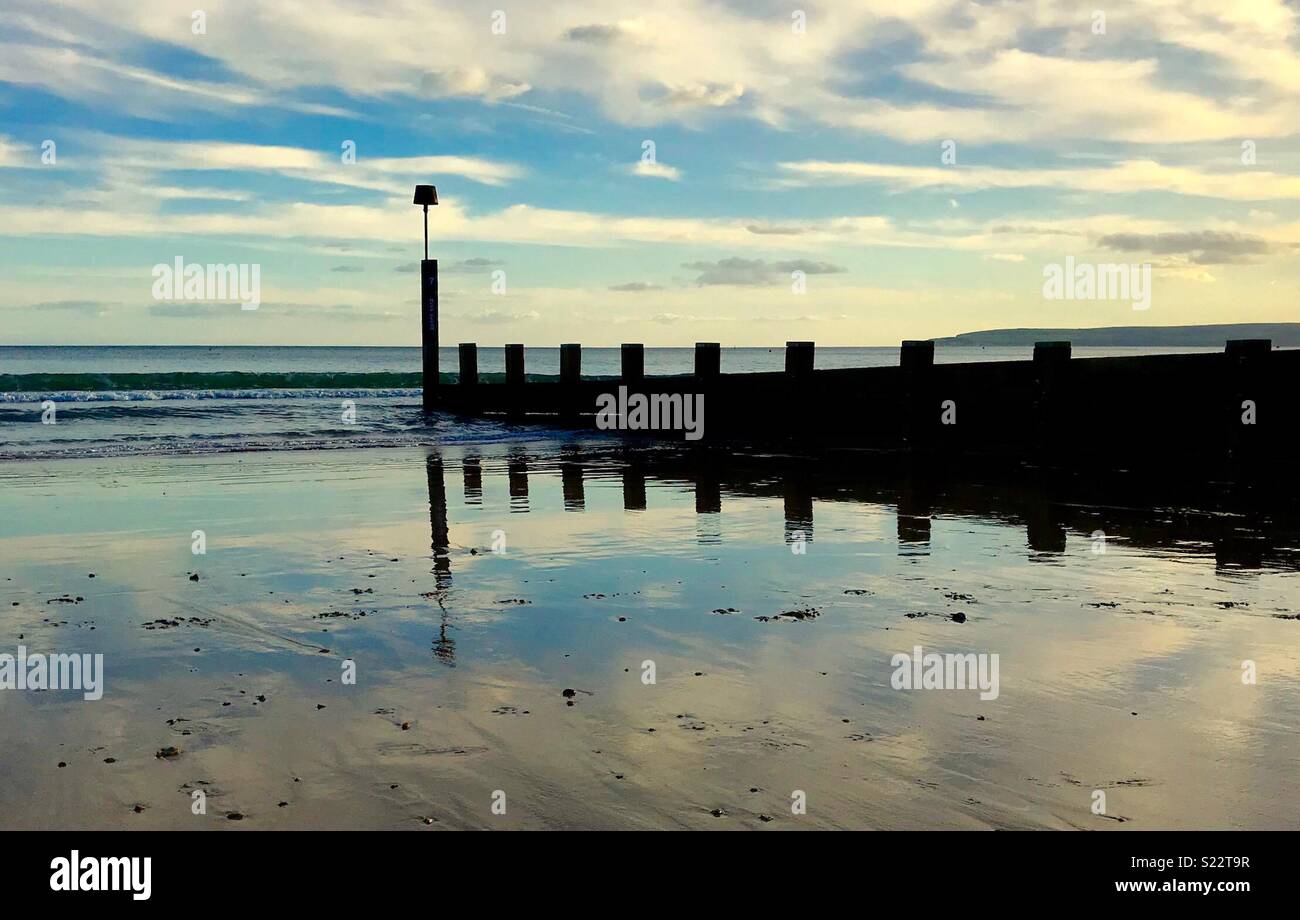 Plage Mer sable seascape réflexions épi Banque D'Images