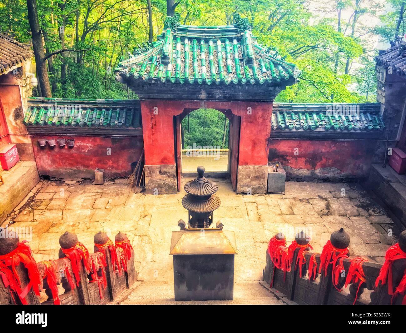 Le Pèlerinage Palace, Wudangshan Parc National, la province du Hubei, Chine. Banque D'Images