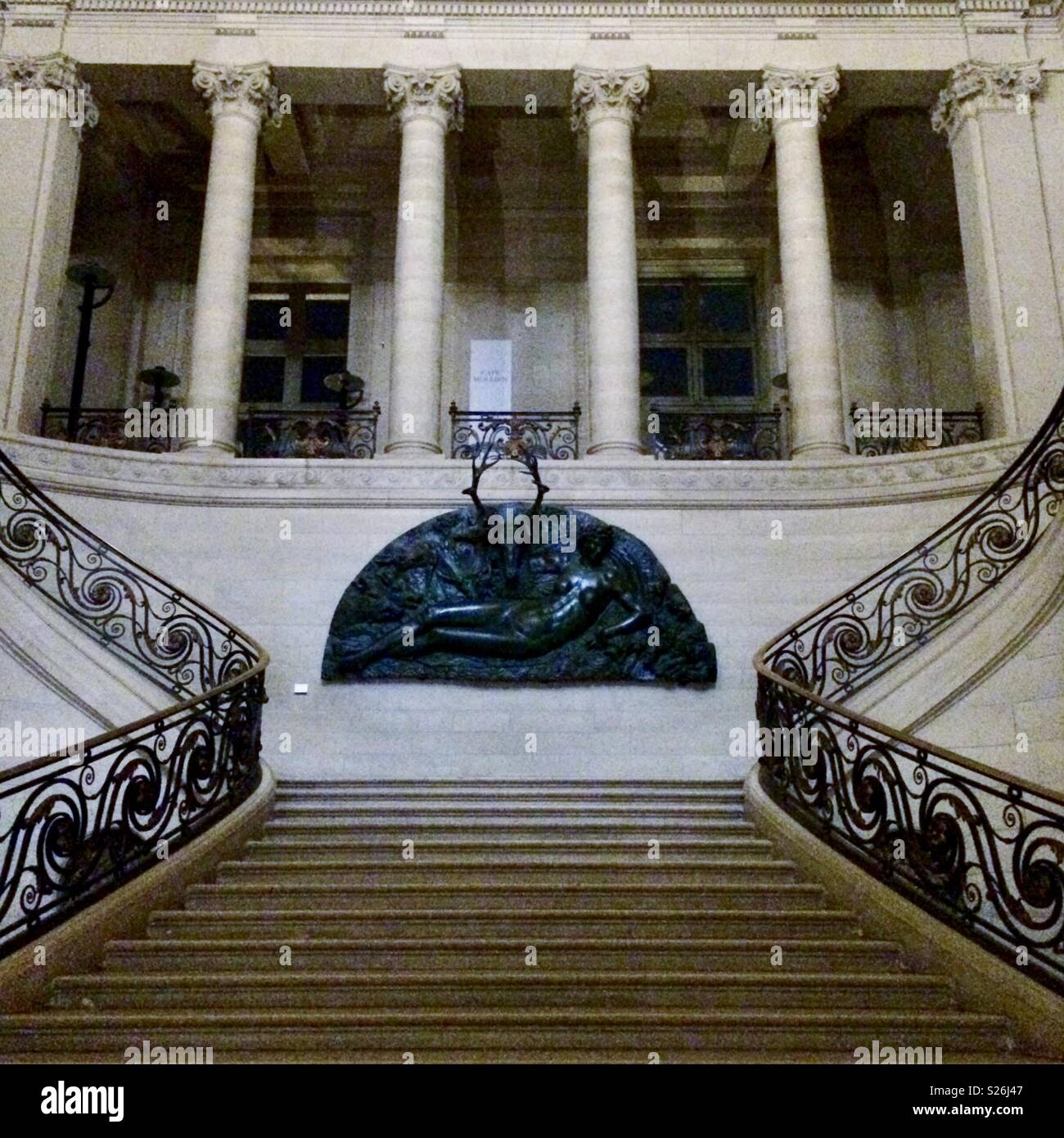 Escalier au Louvre Banque D'Images