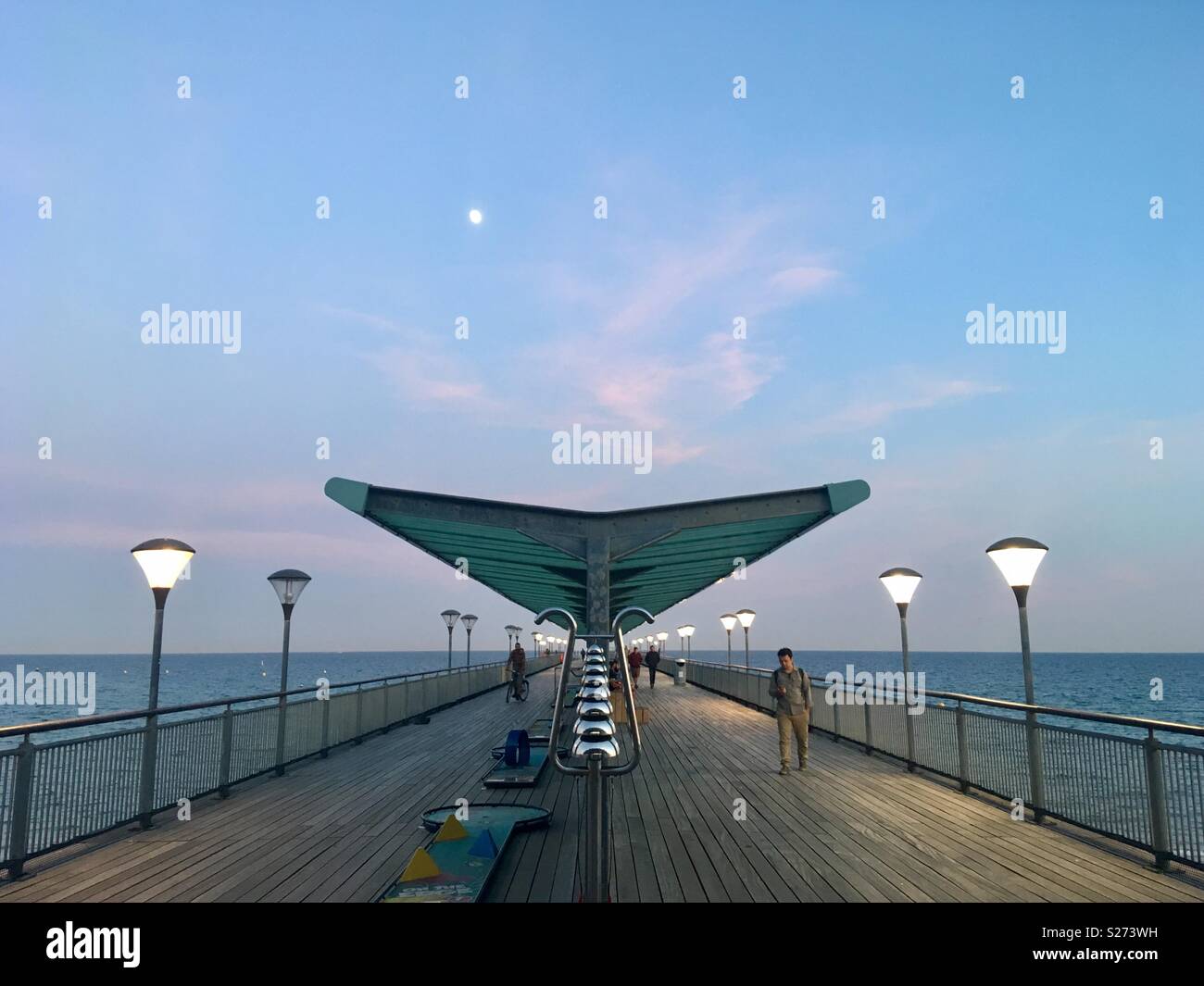 Boscombe Pier at night - Image de stock capturée avec un smartphone