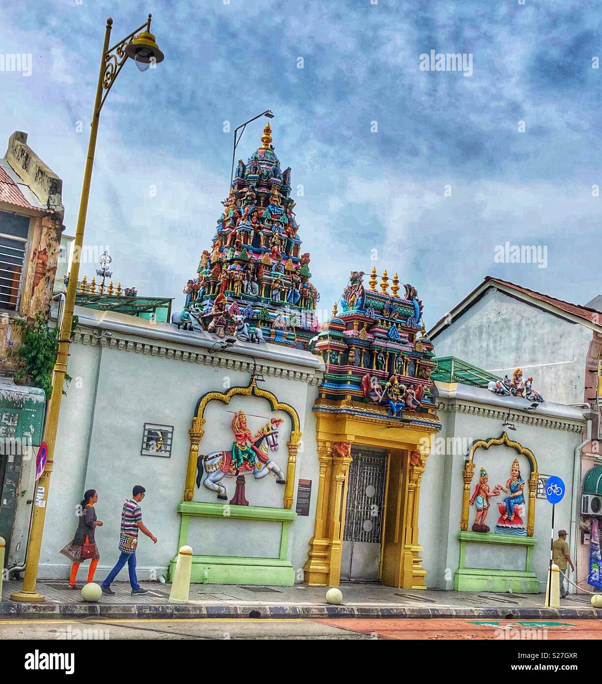 Coloré décoré de temple indien dans Little India, Penang, Malaisie. Banque D'Images