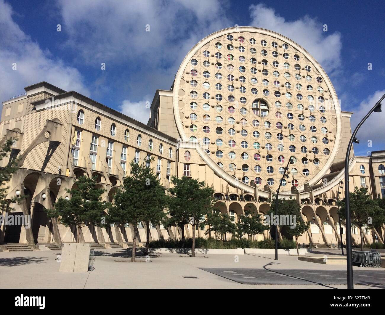 Arenes De Picasso Architecte Manuel Nunez Yanovsky Noisy Le Grand France Photo Stock Alamy