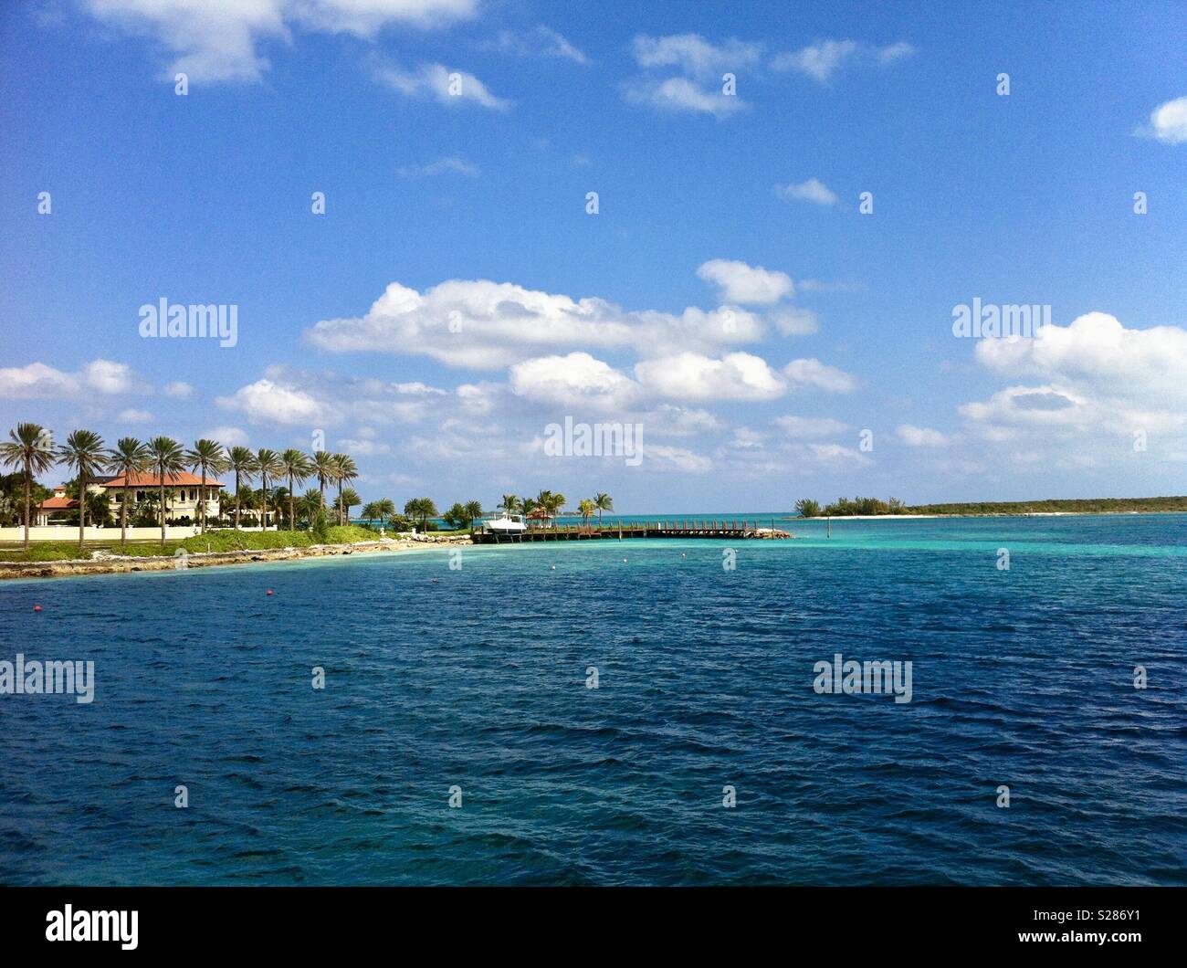 Mer des Caraïbes Bahamas Reef Ocean - Image de stock capturée avec un smartphone