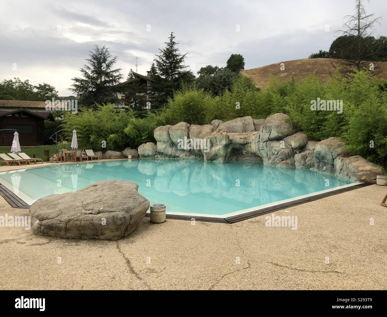 Piscine - Image de stock capturée avec un smartphone