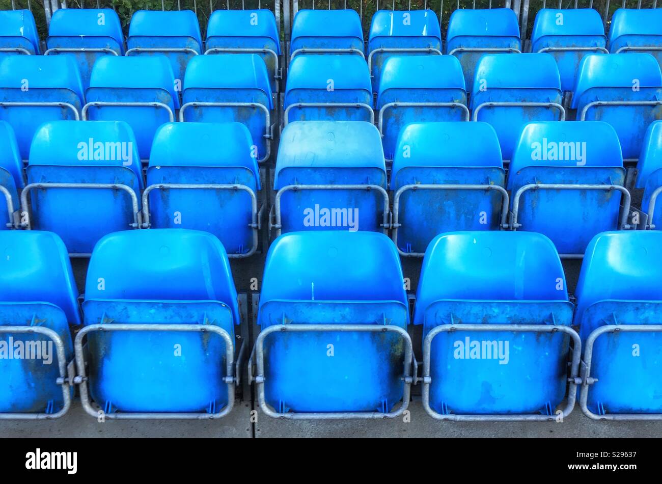 Replier les chaises bleu motif abstrait - Image de stock capturée avec un smartphone