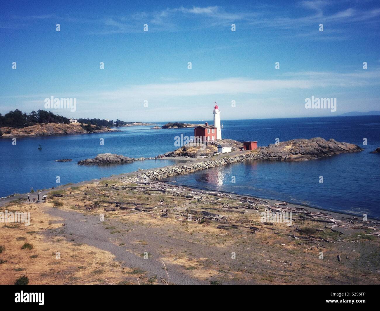 Le phare de Fisgard, sur l'île de Vancouver. - Image de stock capturée avec un smartphone