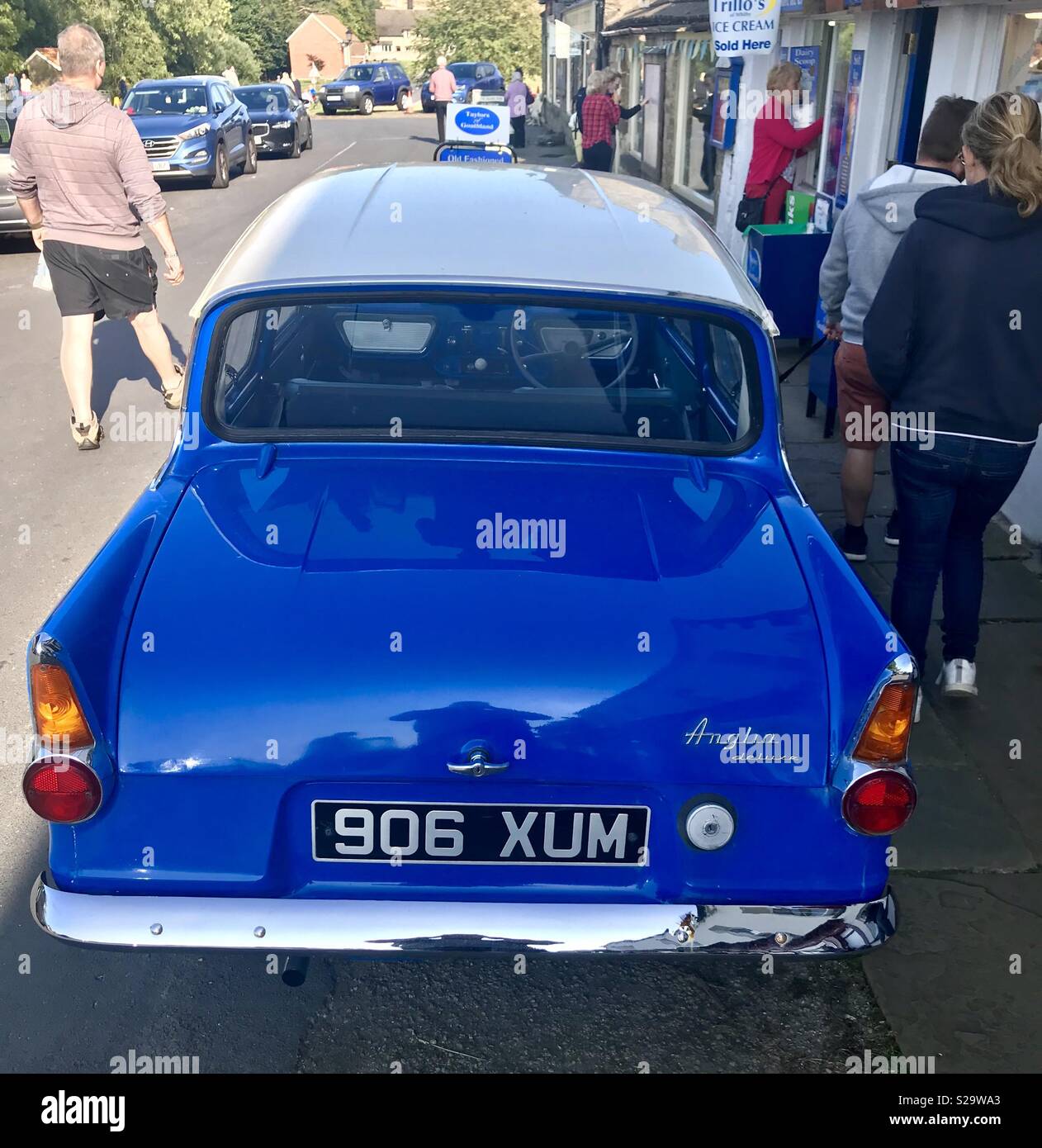 Voiture de pulsation. Goathland - Image de stock capturée avec un smartphone