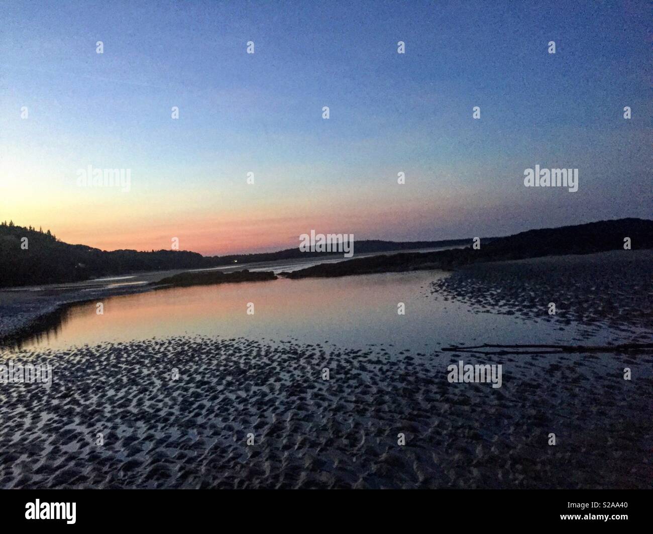 Coucher du soleil sur les petits Point Beach. Maine USA Banque D'Images