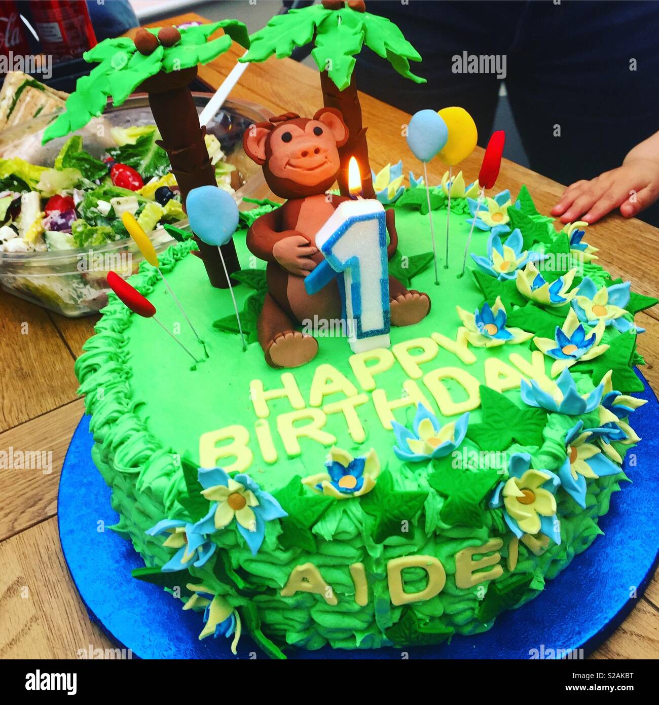 1er Gateau D Anniversaire Jungle Photo Stock Alamy 1er Gateau D Anniversaire Jungle Photo Stock Alamy