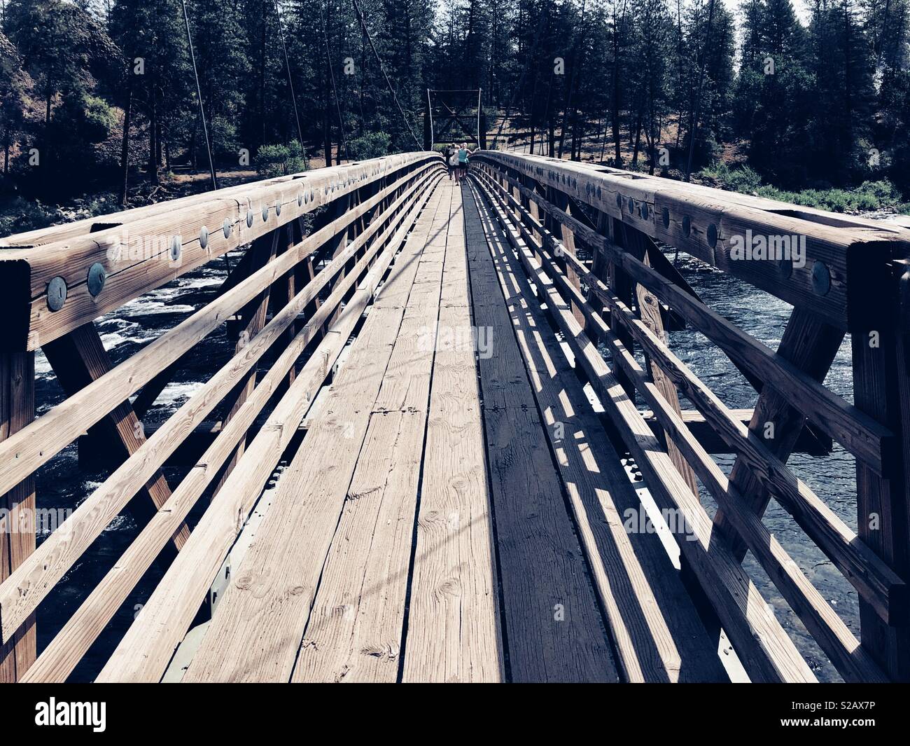 Au-dessus du pont de la rivière Spokane dans Riverside State Park et cruche en été Banque D'Images