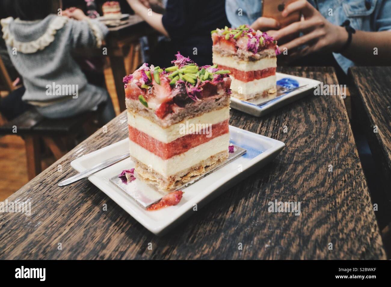 Gateau De Pasteque Photo Stock Alamy Gateau De Pasteque Photo Stock Alamy