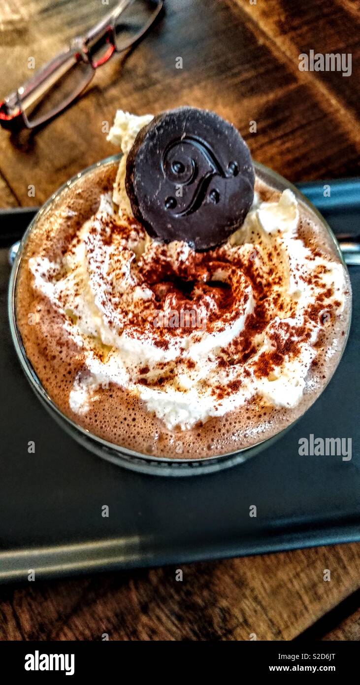 Délicieux chocolat chaud chaud ! Banque D'Images