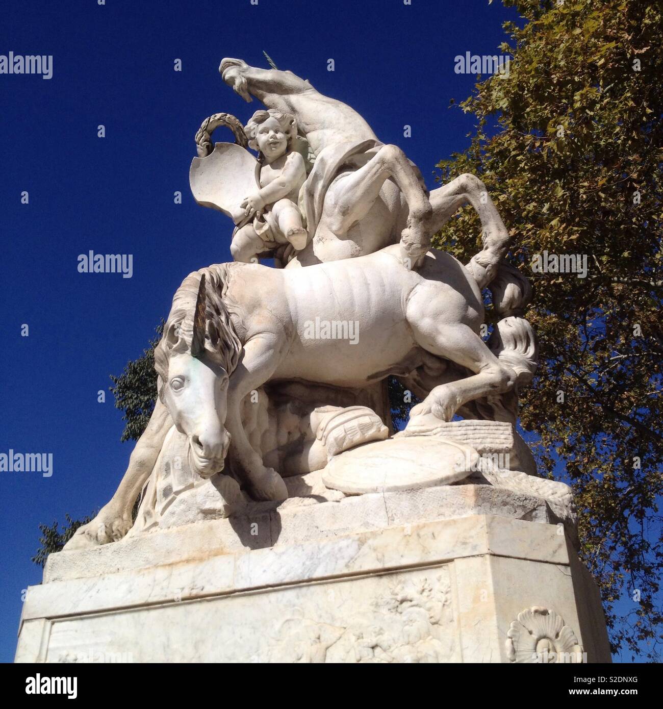 Fontaine sur la Place de la Canourgue, Montpellier France Banque D'Images